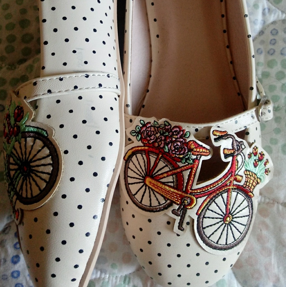 Cute Flats - image 2